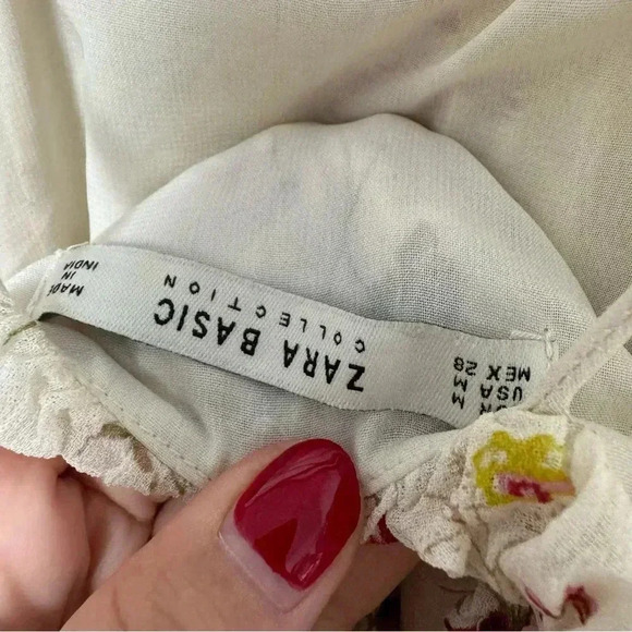 Zara White Dress with Floral Details Coquette Cottagecore - Picture 8 of 8